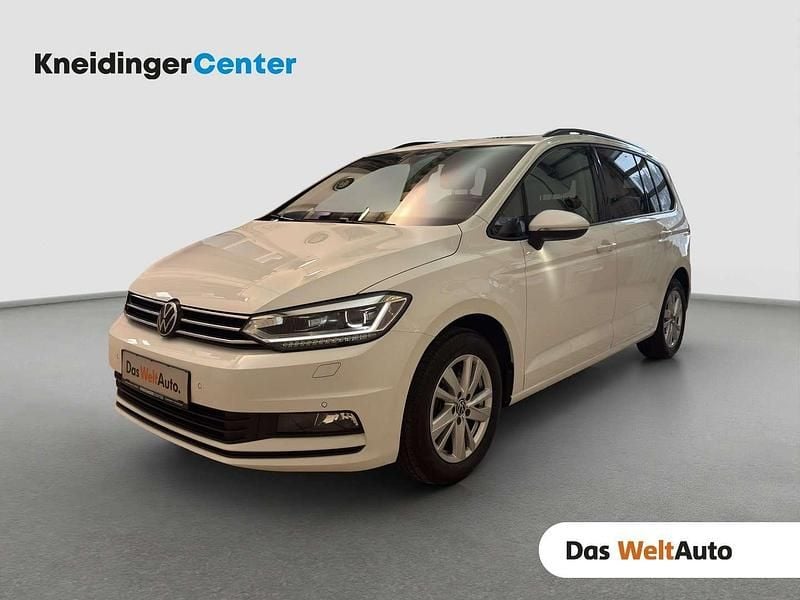 Gebraucht VW Touran Comfortline 150 PS (110 kW) 2022 Weiss  normal Van / Kleinbus