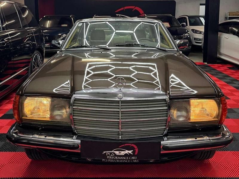 Gebraucht Mercedes 280 185 PS (136 kW) 1983 Braun Coupé