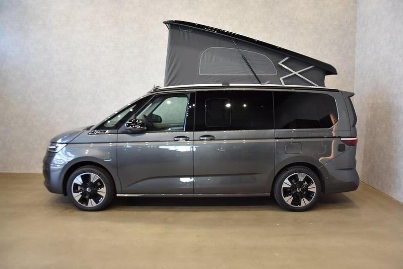 Neu VW California Beach 150 PS (110 kW) 2026 Hellgrau  normal Van