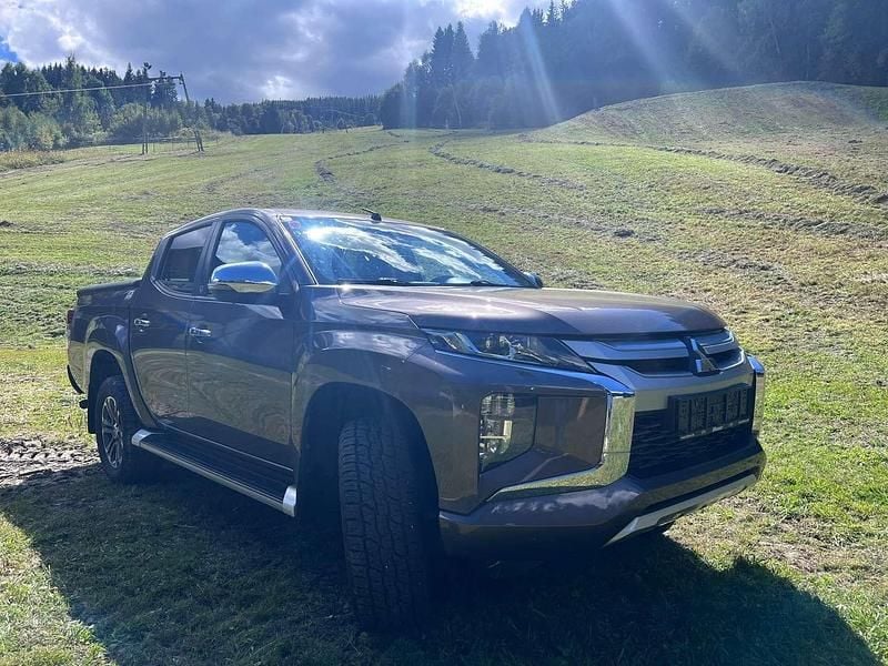 Braun Gebraucht 2020 Mitsubishi L200 Abholung | € 26.900 (Superpreis) - Bild 1/4