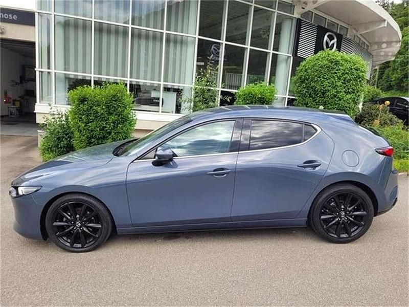 Grau Gebraucht 2019 Mazda 3 Limousine | € 24.990 (Fairer Preis) - Bild 1/4