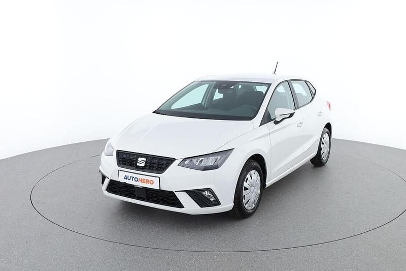 Weiß Gebraucht 2024 Seat Ibiza Reference Limousine | € 16.290 (Fairer Preis) - Bild 1/3