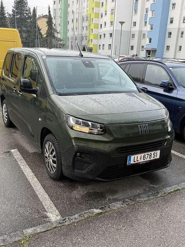 Gebraucht Fiat Doblò 101 PS (74 kW) 2024 Van / Kleinbus