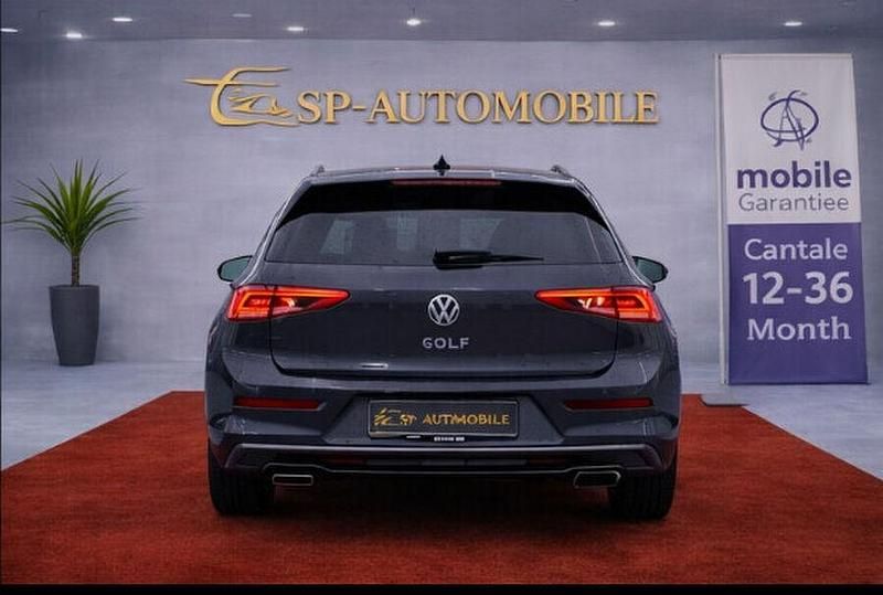 Gebraucht VW Golf VIII Life 150 PS (110 kW) 2020 Schwarz Limousine