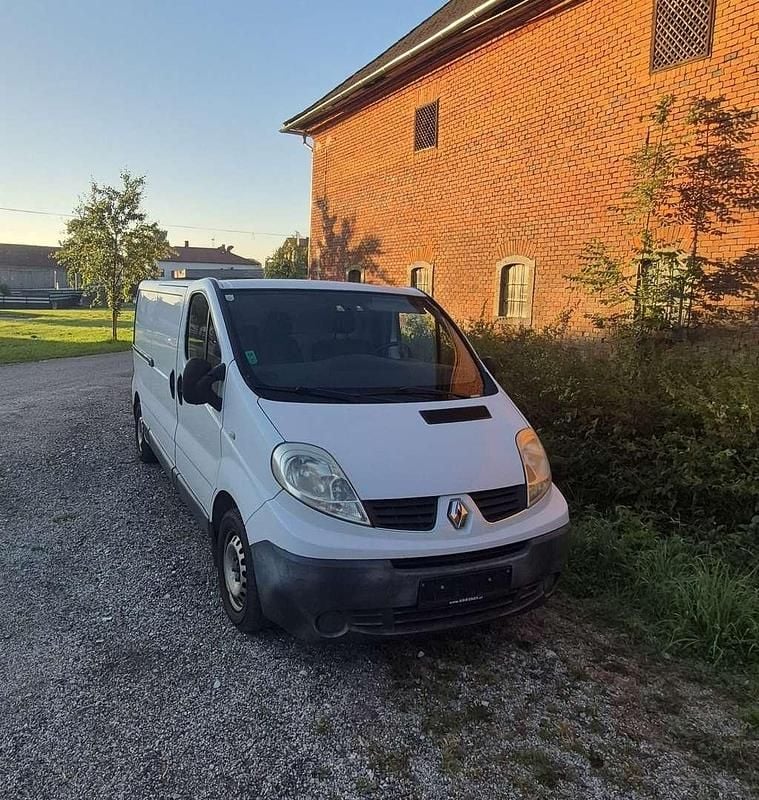 Weiß Gebraucht 2011 Renault Trafic Van | € 6.500 (Guter Preis) - Bild 1/4