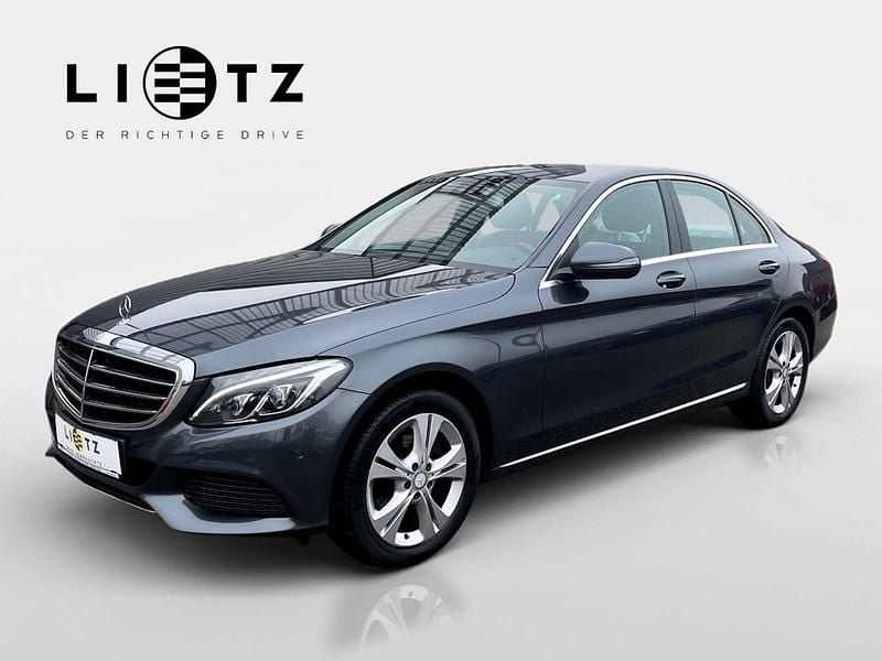Grau Gebraucht 2016 Mercedes C200 Avantgarde Limousine | € 20.990 (Fairer Preis) - Bild 1/4