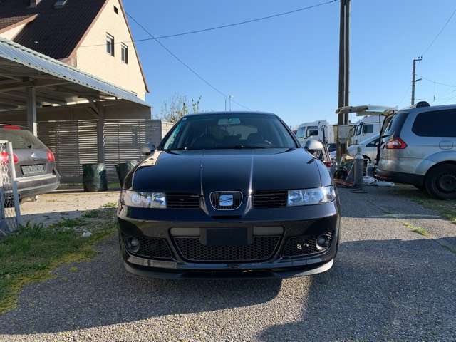 Verkauft Seat Leon 1 9 Formula Race Td Gebraucht 05 161 000 Km In Linz