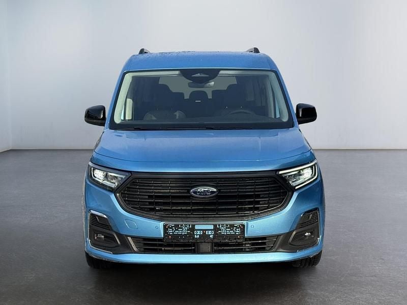 Neu Ford Tourneo Titanium 116 PS (85 kW) 2026 Van / Kleinbus