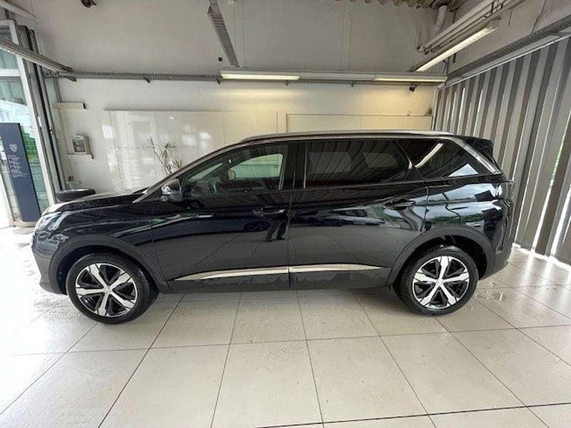 Gebraucht Peugeot 5008 Allure 131 PS (96 kW) 2024 Schwarz Van / Kleinbus