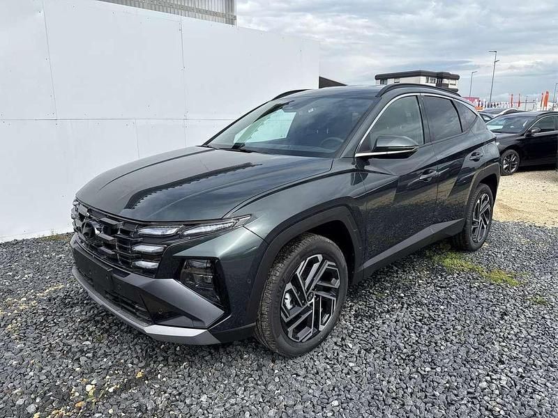 Grün Neu 2025 Hyundai Tucson SUV | € 39.805 (Fairer Preis) - Bild 1/4