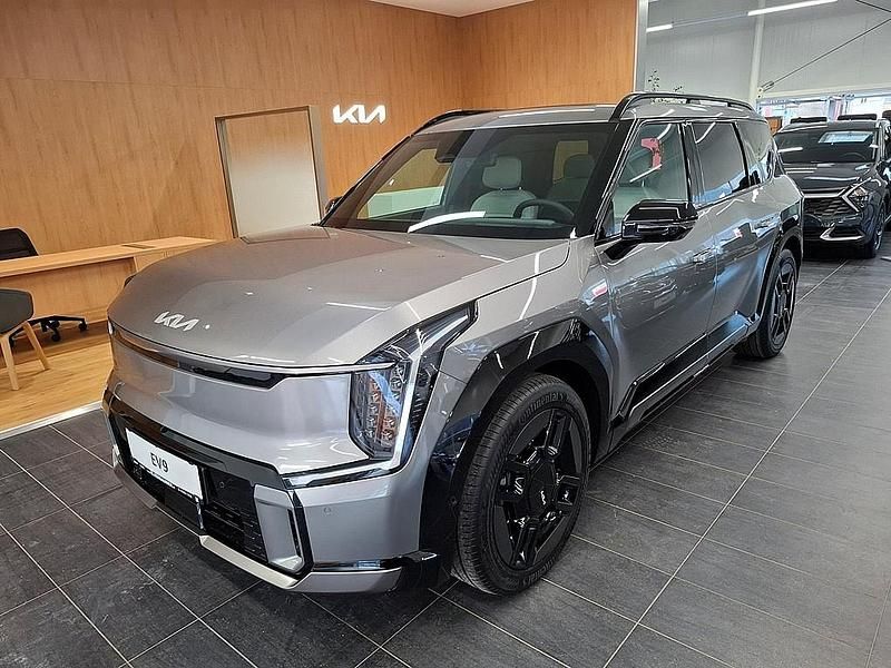 Ocean blue matte Gebraucht 2023 Kia EV9 GT-Line SUV | € 79.990 - Bild 1/4