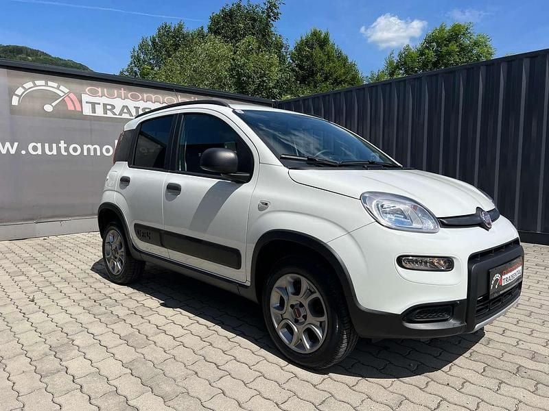 Gebraucht Fiat Panda 4x4 86 PS (63 kW) 2018 Weiß Kleinwagen
