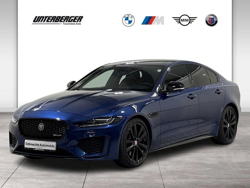 Blau Gebraucht 2023 Jaguar XE R-Dynamic Limousine | € 37.590 - Bild 1/4