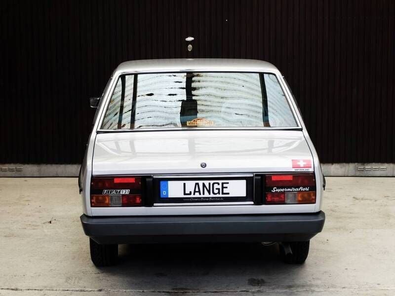 Gebraucht Fiat 131 78 PS (57 kW) 1978 Silber Limousine