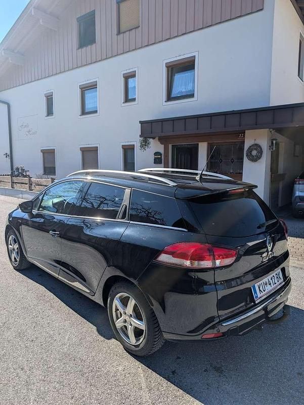 Gebraucht Renault Clio GrandTour Dynamique 90 PS (66 kW) 2015 Schwarz Kombi