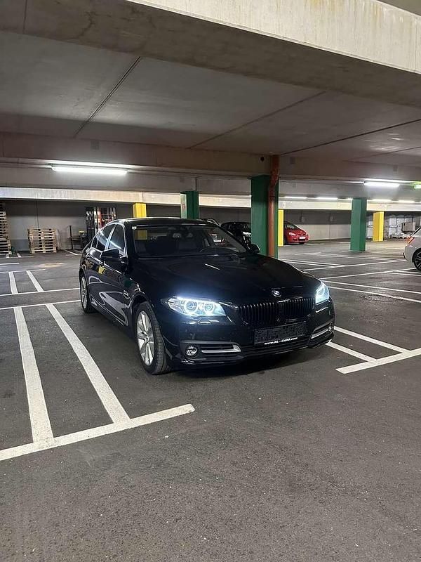 Gebraucht BMW 520 190 PS (139 kW) 2016 Limousine