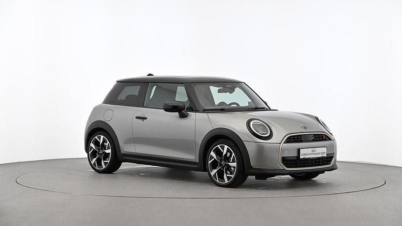 Melting silver iii Gebraucht 2025 Mini Cooper S Kleinwagen | € 33.360 (Superpreis) - Bild 1/1