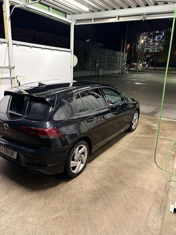 Gebraucht VW Golf VIII 90 PS (66 kW) 2021 Limousine