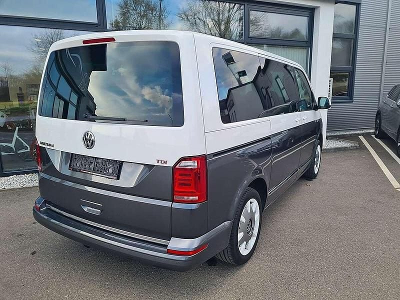 Gebraucht VW Multivan Comfortline 204 PS (150 kW) 2017 Weiß Van