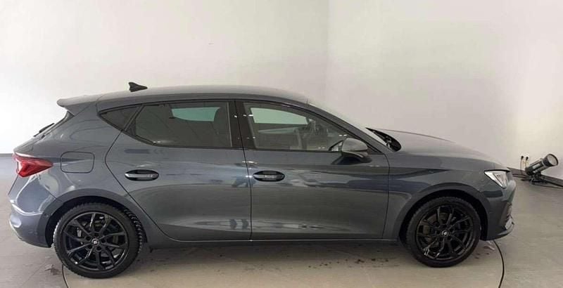 Gebraucht Cupra Leon 150 PS (110 kW) 2023 Grau Limousine