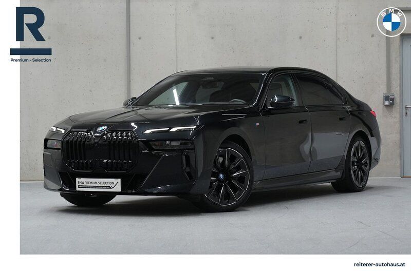 Saphirschwarz Gebraucht 2022 BMW i7 Shadowline Limousine | € 84.990 (Etwas zu teuer) - Bild 1/1