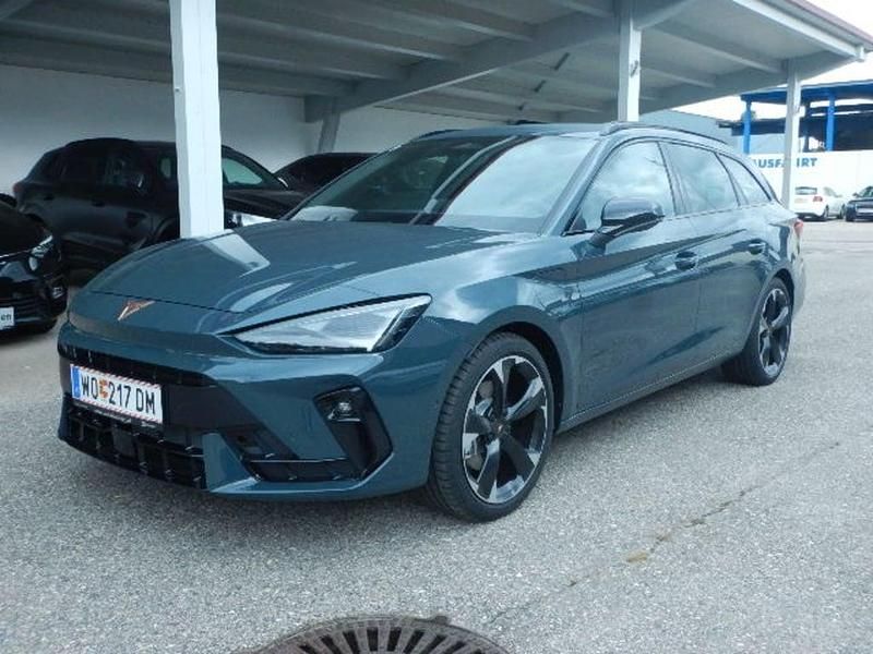 Dunkelblau normal Neu 2025 Cupra Leon Kombi | € 38.800 (Guter Preis) - Bild 1/4