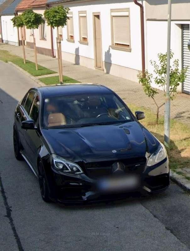 Gebraucht Mercedes E220 Avantgarde 170 PS (125 kW) 2013 Limousine