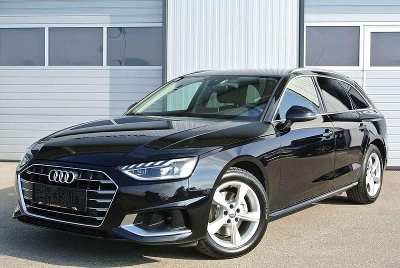 Schwarz Gebraucht 2021 Audi A4 Ambiente Kombi | € 24.590 (Fairer Preis) - Bild 1/4