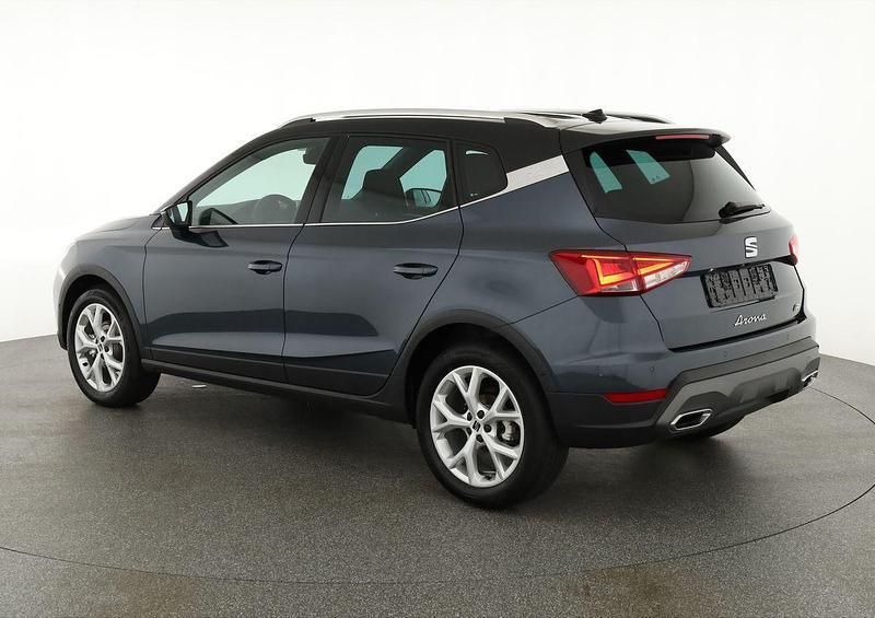 Neu Seat Arona FR 150 PS (110 kW) 2025 Grau SUV