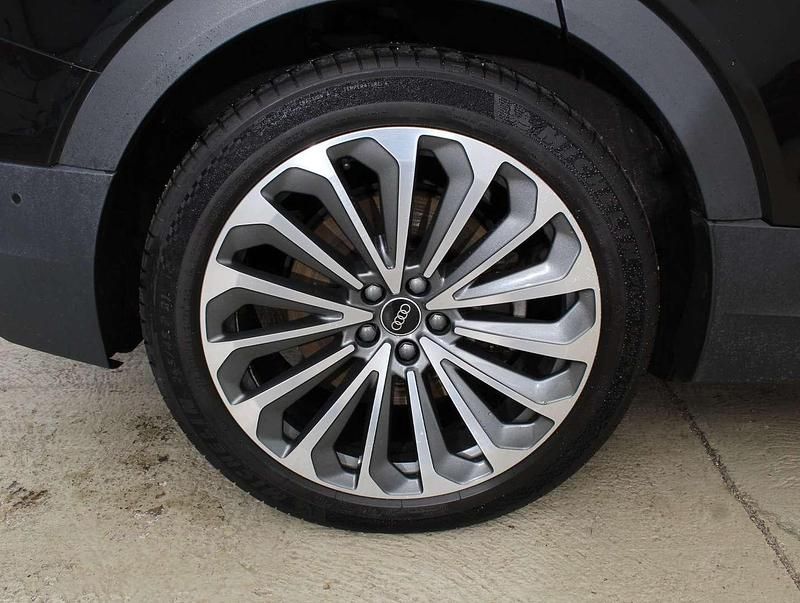 Gebraucht Audi e-tron Business 158 kW (215 PS) 2021 Schwarz SUV