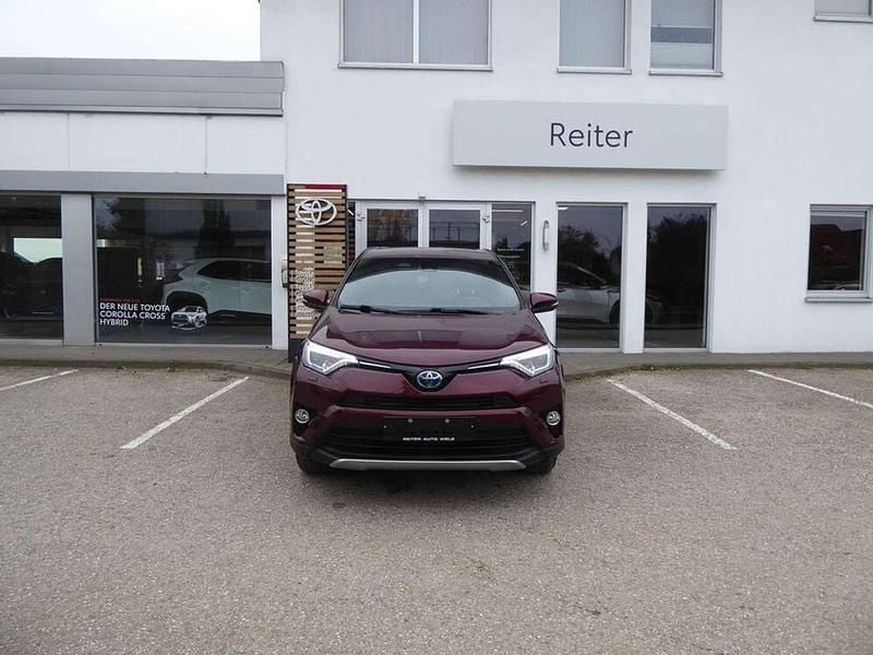 Rot Gebraucht 2018 Toyota RAV4 Hybrid SUV | € 19.990 (Superpreis) - Bild 1/4