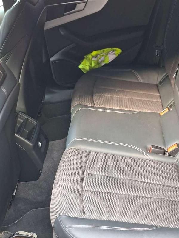 Gebraucht Audi A4 Sport 150 PS (110 kW) 2019 Grün Kombi