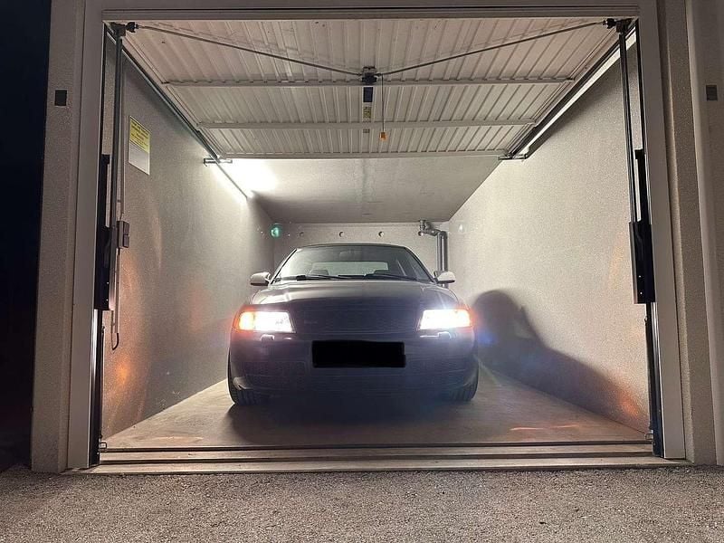 Gebraucht Audi S4 265 PS (194 kW) 2000 Schwarz Limousine