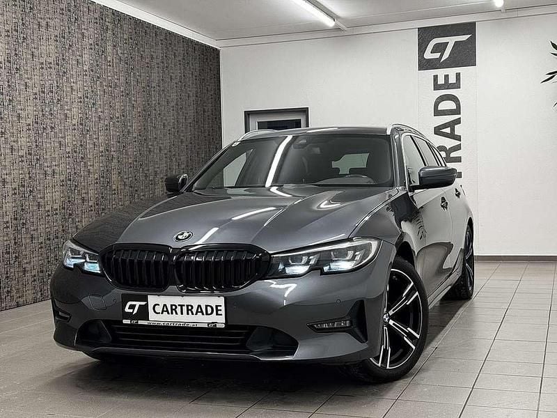 Grau Gebraucht 2019 BMW 320 Kombi | € 22.990 (Guter Preis) - Bild 1/4