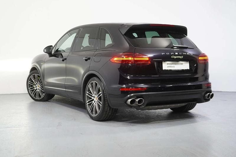 Gebraucht Porsche Cayenne S E-Hybrid 416 PS (305 kW) 2015 Schwarz  metallic SUV