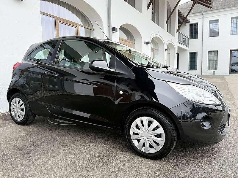 Gebraucht Ford Ka Trend 69 PS (50 kW) 2011 Schwarz Kleinwagen