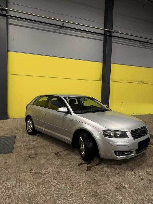 Gebraucht Audi A3 Design 105 PS (77 kW) 2004 Kleinwagen