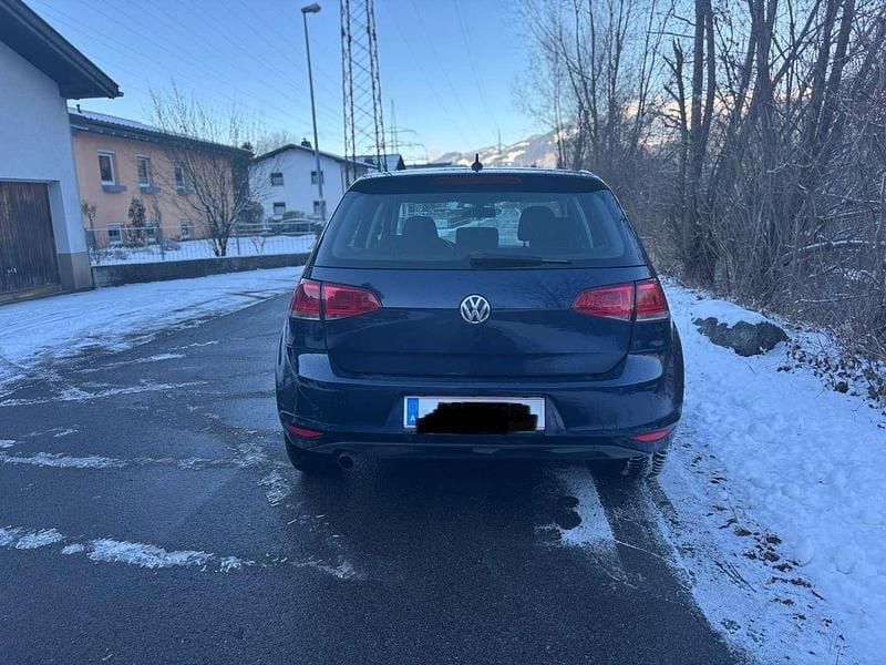Gebraucht VW Golf VII 116 PS (85 kW) 2016 Blau Limousine
