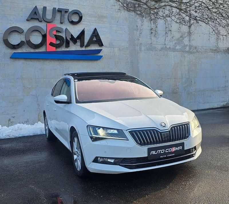 Gebraucht Skoda Superb Style 150 PS (110 kW) 2019 Weiß Kleinwagen