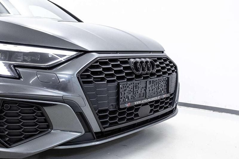 Gebraucht Audi A3 S-Line 150 PS (110 kW) 2022 Grau Limousine