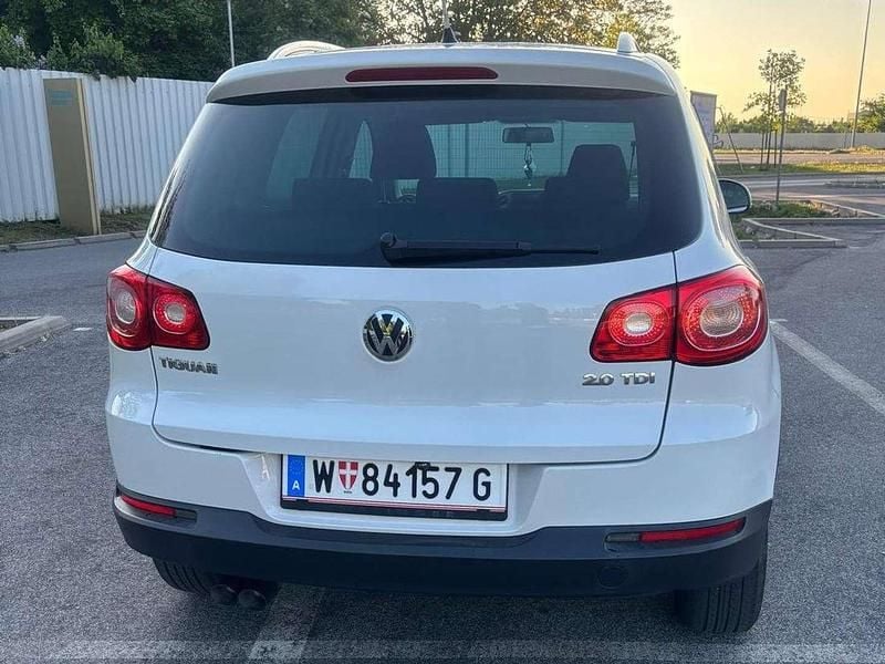 Gebraucht VW Tiguan Sport 140 PS (102 kW) 2009 Weiß SUV
