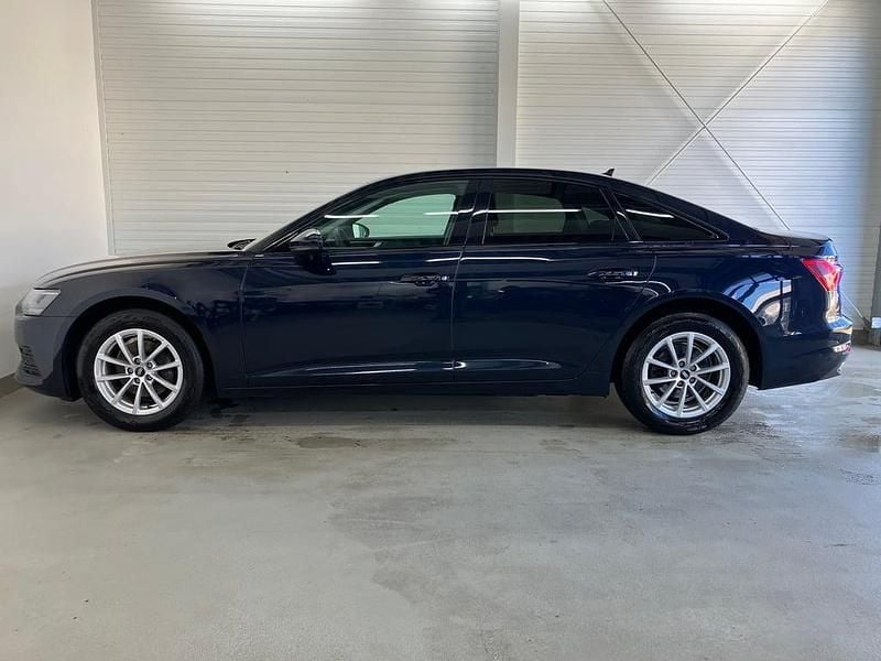 Gebraucht Audi A6 204 PS (150 kW) 2022 Blau Limousine