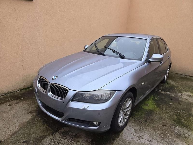 Gebraucht 2008 BMW 325 Limousine | € 3.000 - Bild 1/4