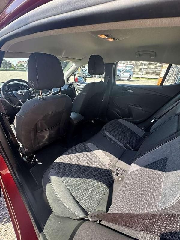 Gebraucht Opel Astra 105 PS (77 kW) 2020 Limousine