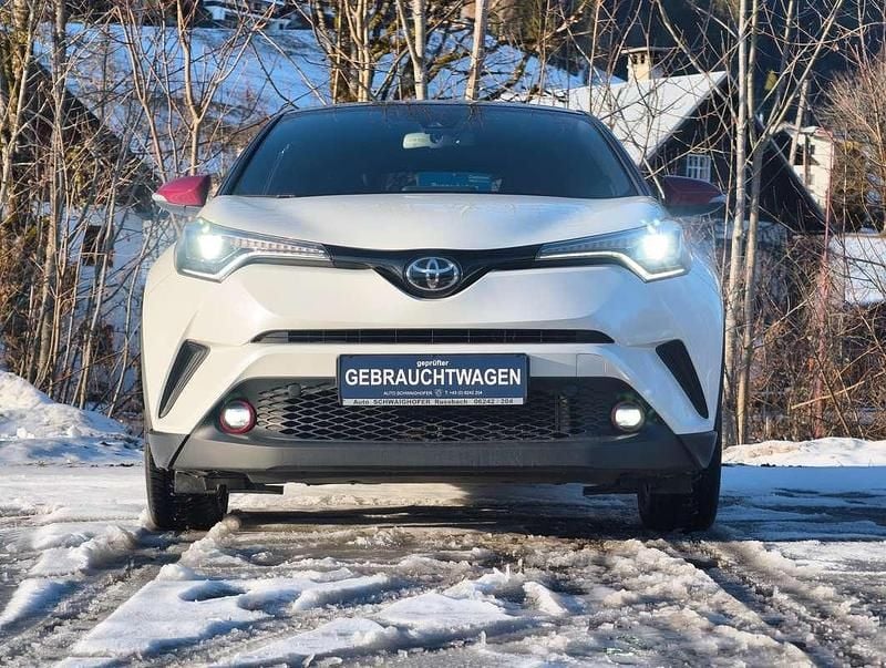 Gebraucht Toyota C-HR 116 PS (85 kW) 2017 Weiß SUV