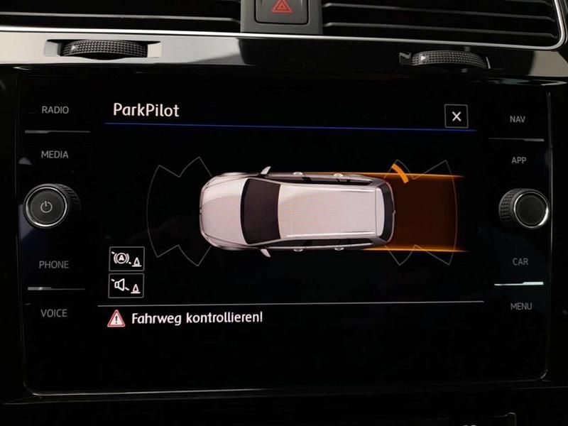 Gebraucht VW Golf VIII United 116 PS (85 kW) 2021 Grau Kombi