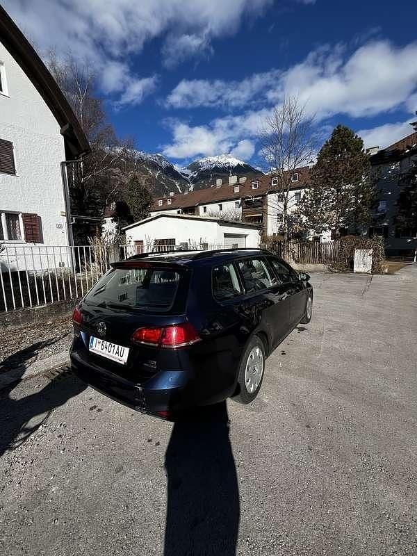 Gebraucht VW Golf VII Trendline 105 PS (77 kW) 2014 Kombi