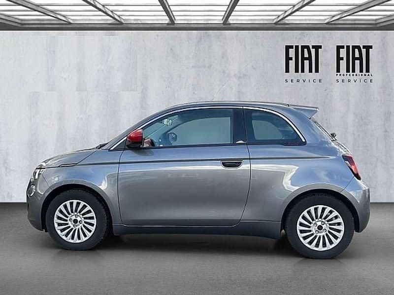 Gebraucht Fiat 500e Red 86 kW (118 PS) 2023 Grau Limousine