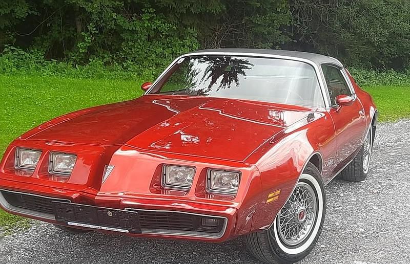 Rot Gebraucht 1978 Pontiac Bonneville Limousine | € 26.900 - Bild 1/4