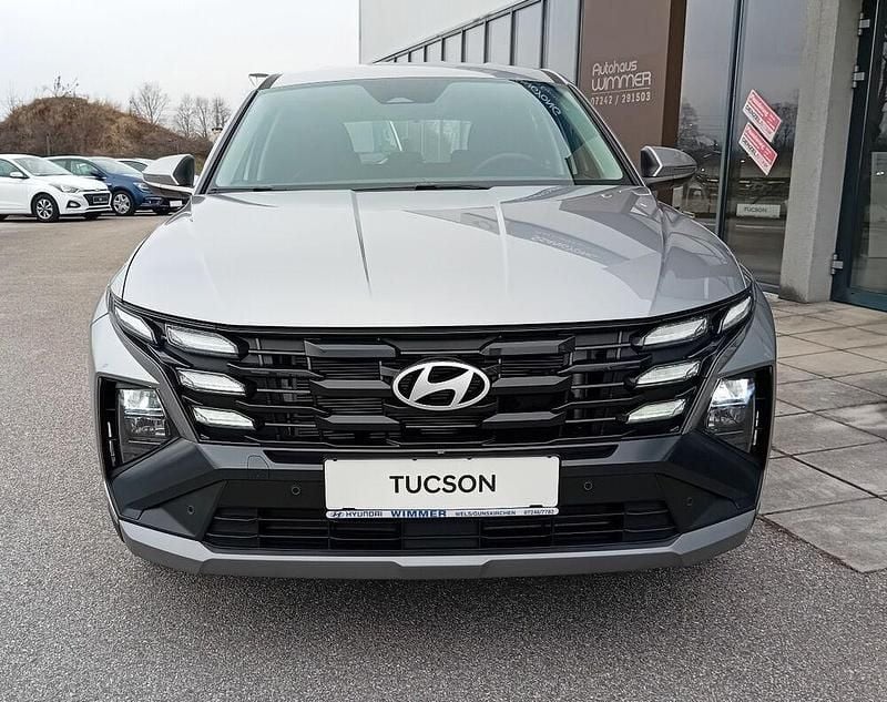 Neu Hyundai Tucson 180 PS (132 kW) 2025 Silber SUV